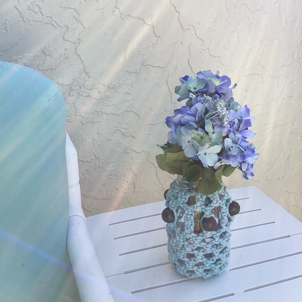 Vase Macrame Hand Crafted Floral Decor Accent Blue Navy Beads Botanical Gift - Picture 3 of 12